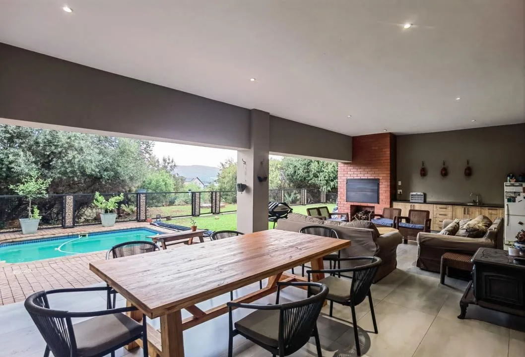 5 Bedroom House for sale in Leloko Lifestyle & Eco Estate
