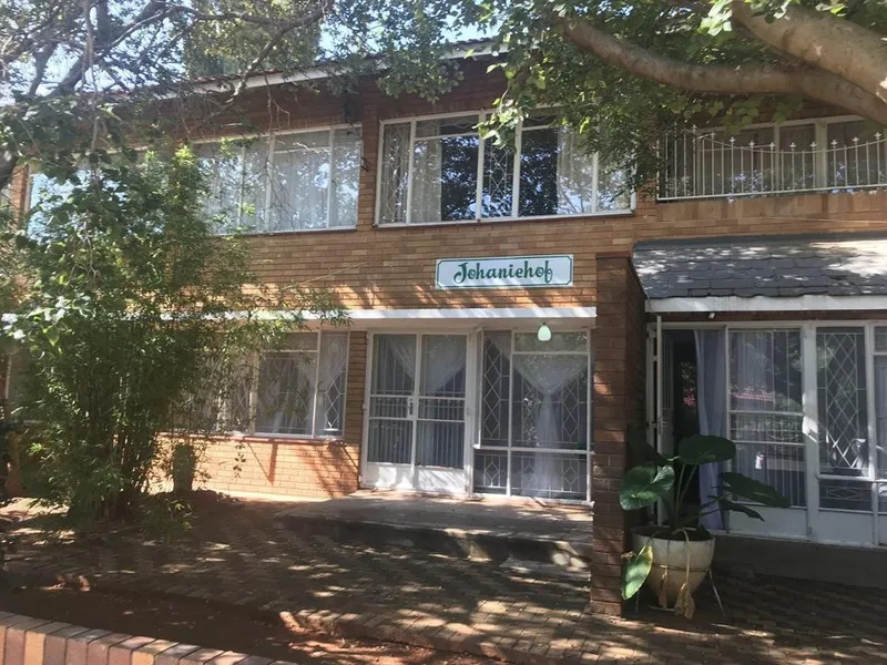 1 Bedroom Apartment / flat for sale in Adamayview