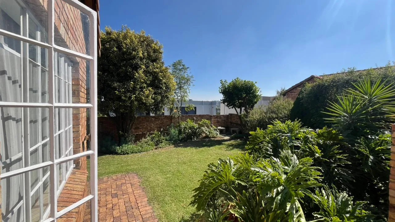 2 Bedroom Apartment / flat to rent in Kyalami Hills