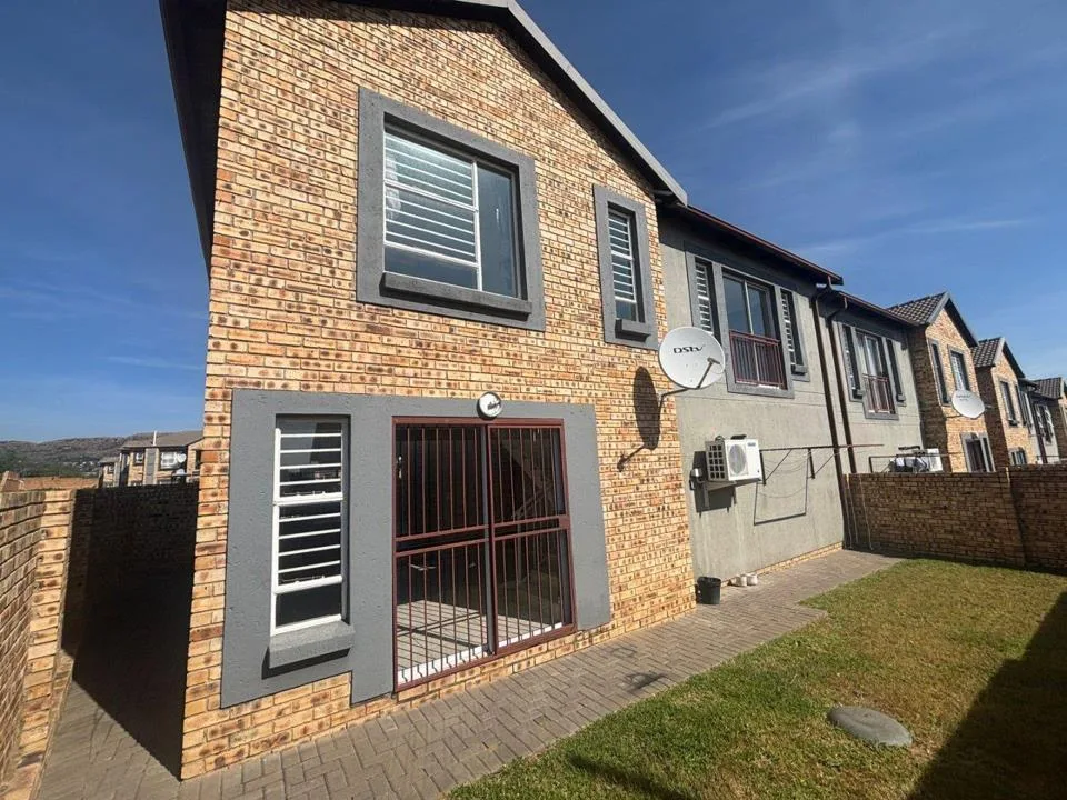 3 Bedroom Apartment / flat to rent in Wilgeheuwel