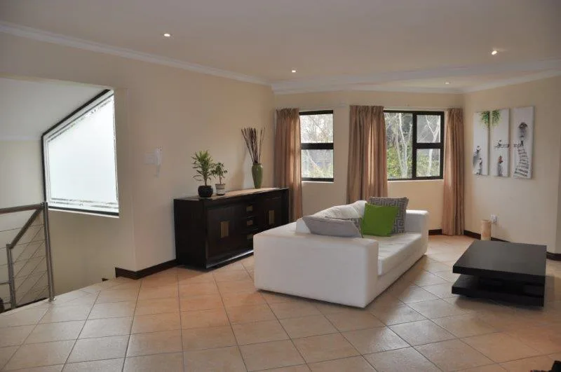 1 Bedroom Apartment / flat to rent in Morningside Manor