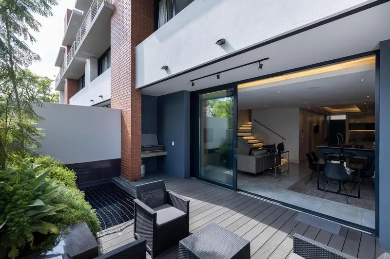 3 Bedroom Apartment / flat to rent in Brooklyn