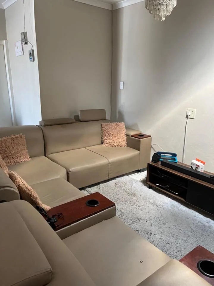 1 Bedroom Apartment / flat to rent in Meadowlands