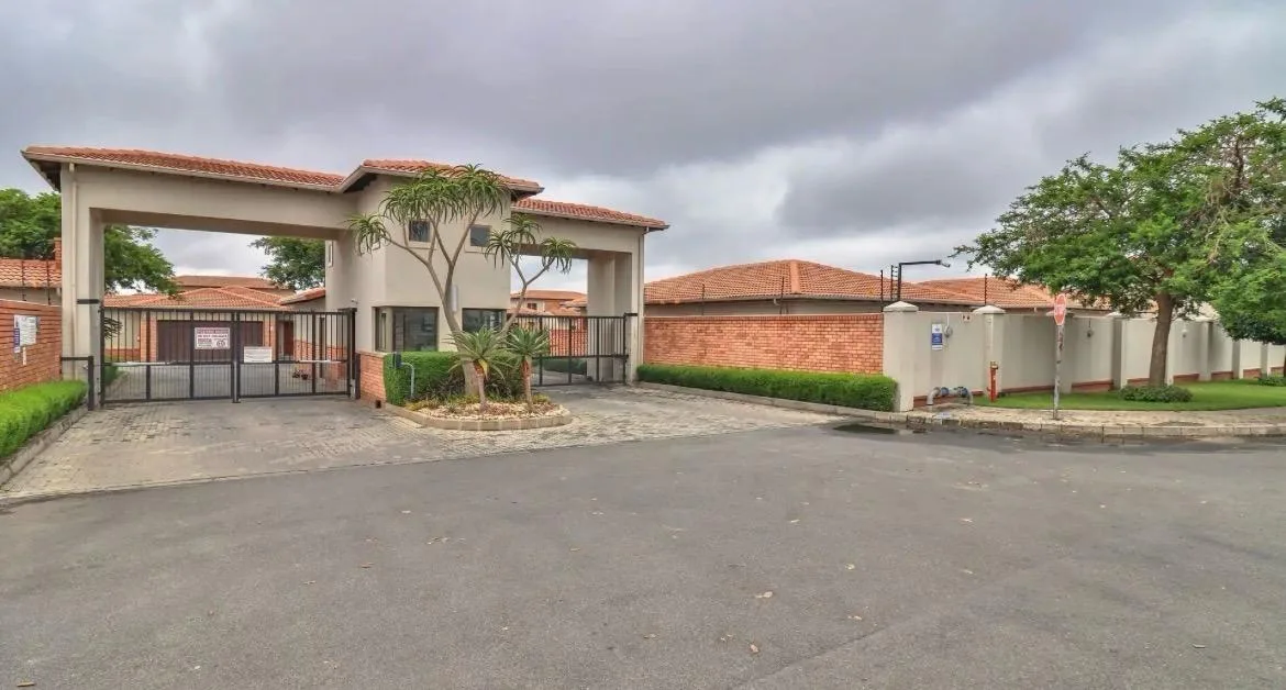 4 Bedroom House to rent in Noordwyk