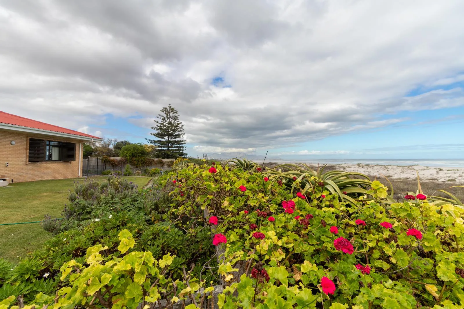 Property for sale in Van Riebeeckstrand