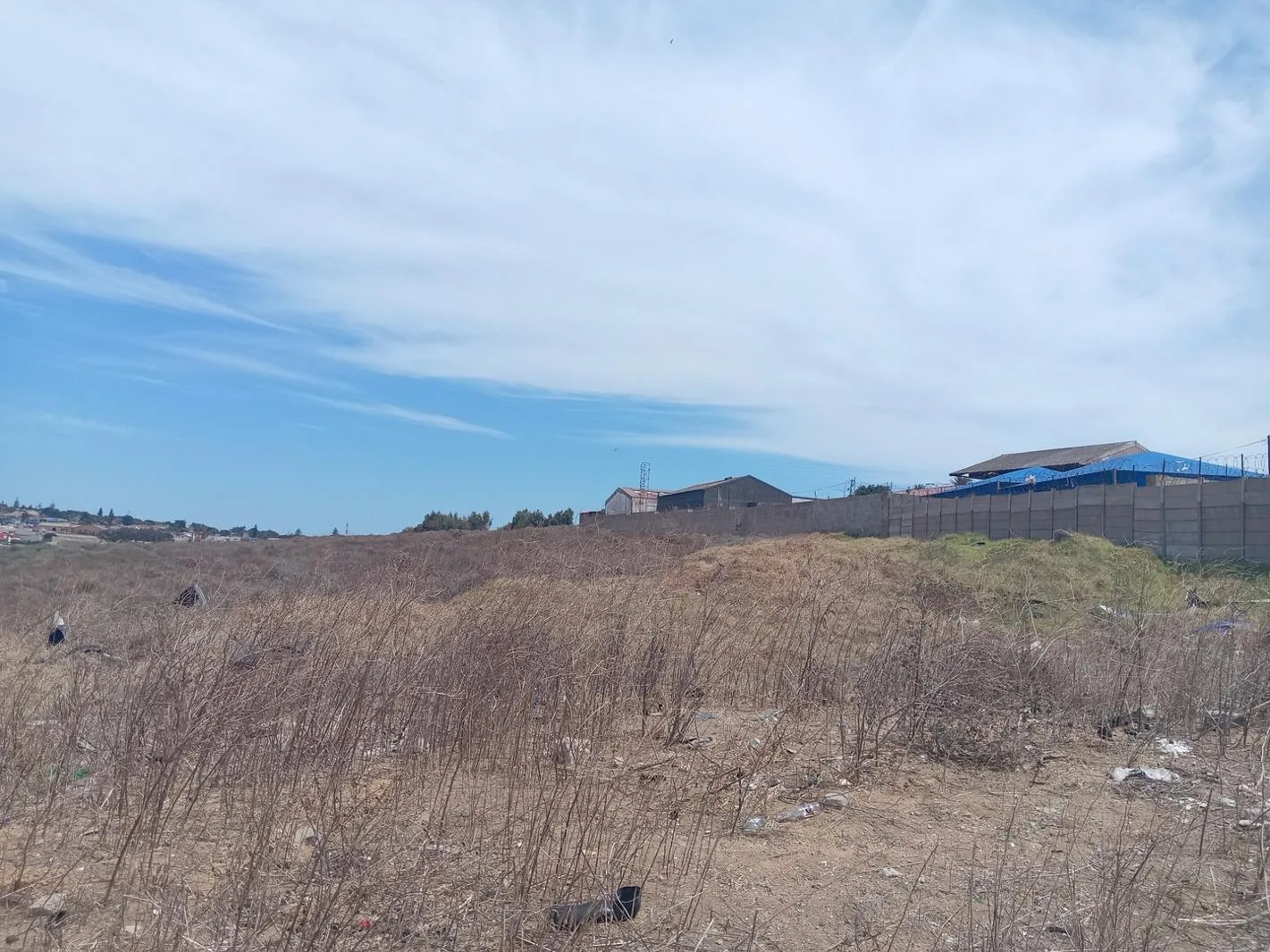 4 000 m² Land available in Louwville