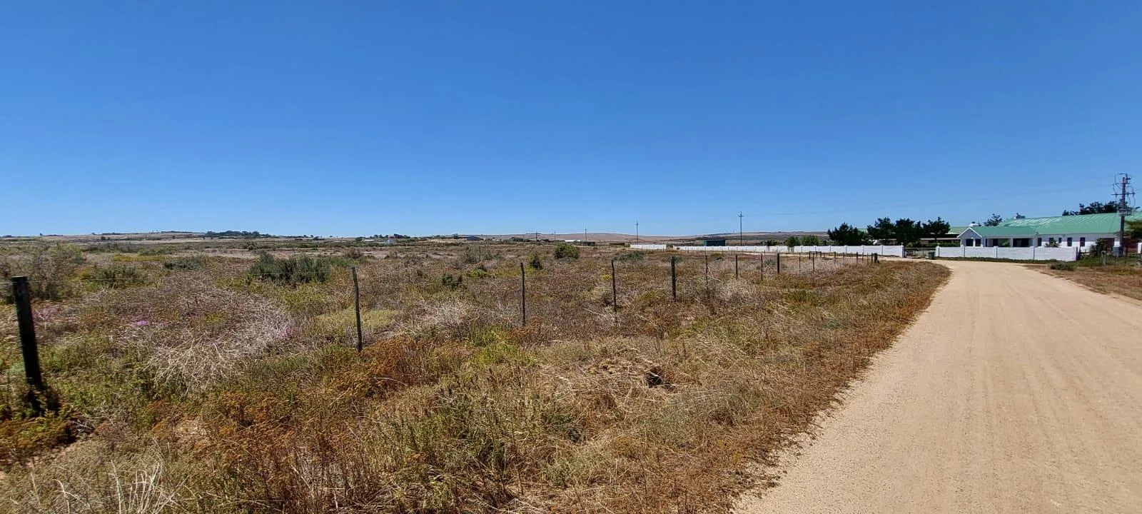 5.6 ha Land available in Vredenburg