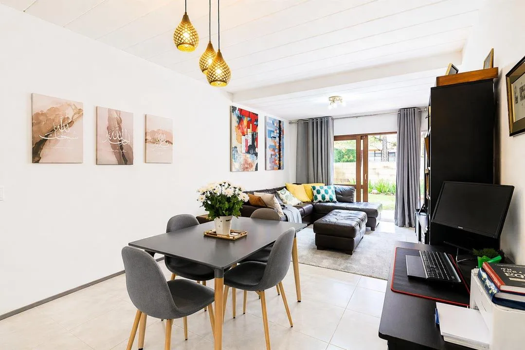 2 Bedroom Apartment / flat to rent in Douglasdale
