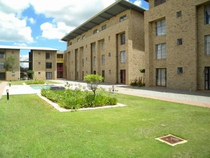 0.5 Bedroom Apartment / flat for sale in Kannoniers Park