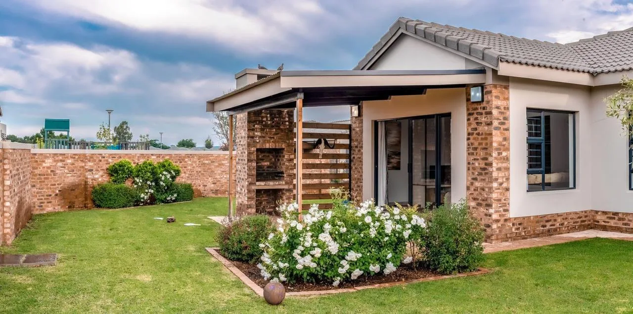4 Bedroom House for sale in Baillie Park