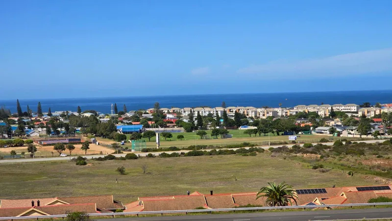 1 609 m² Land available in Hartenbos Heuwels