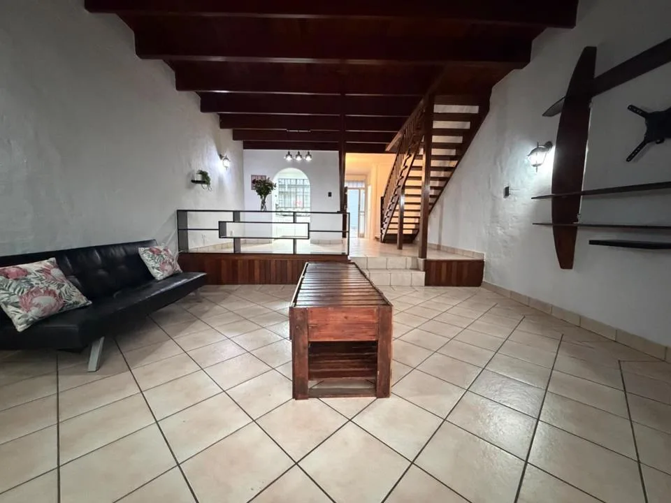 2 Bedroom Townhouse to rent in Alberante