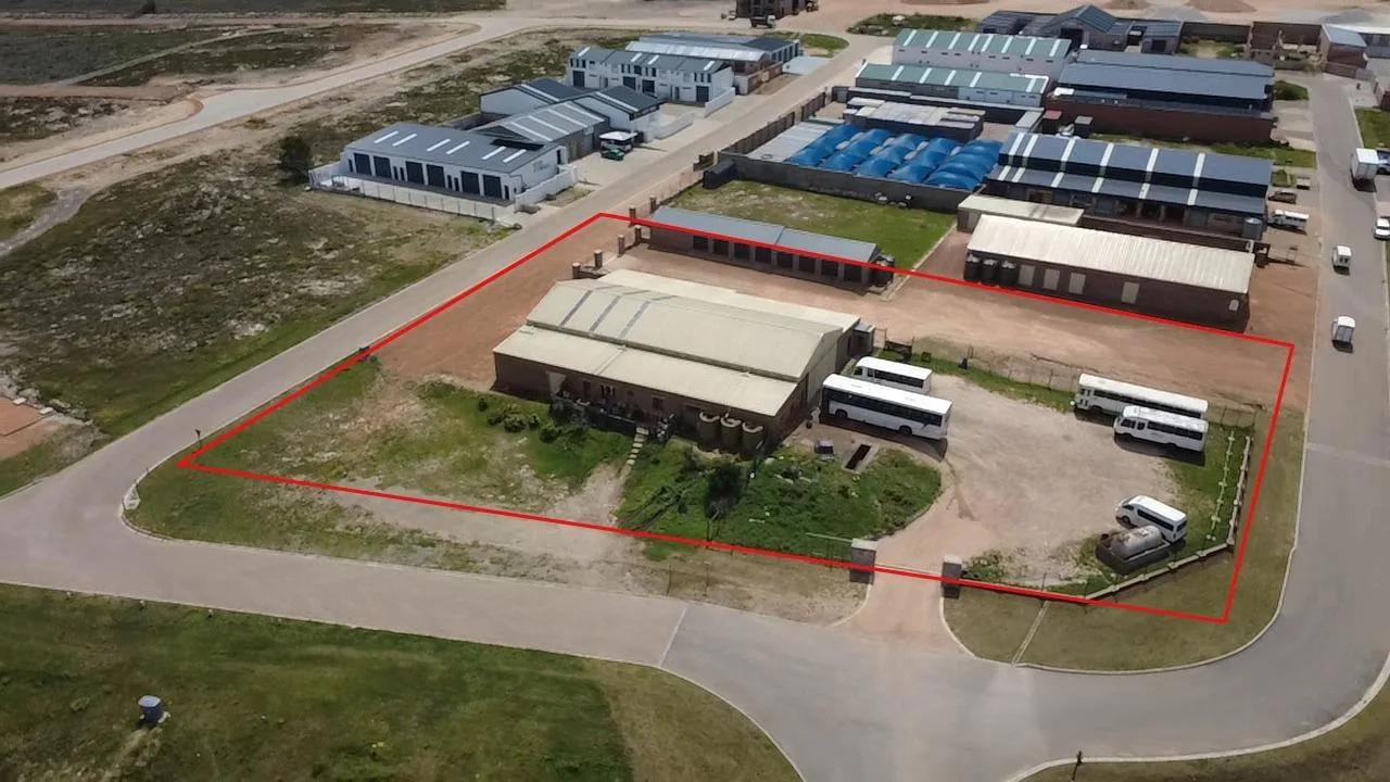 4 998 m² Land available in Stilbaai Oos