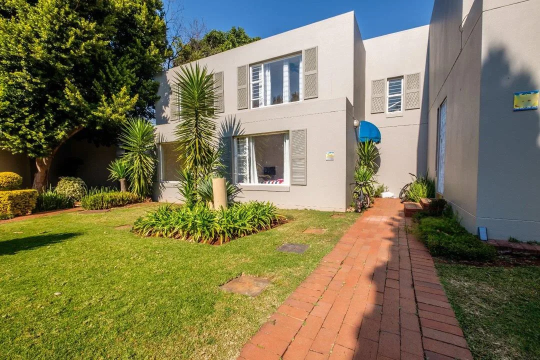 3 Bedroom Townhouse for sale in Caribbean Beach