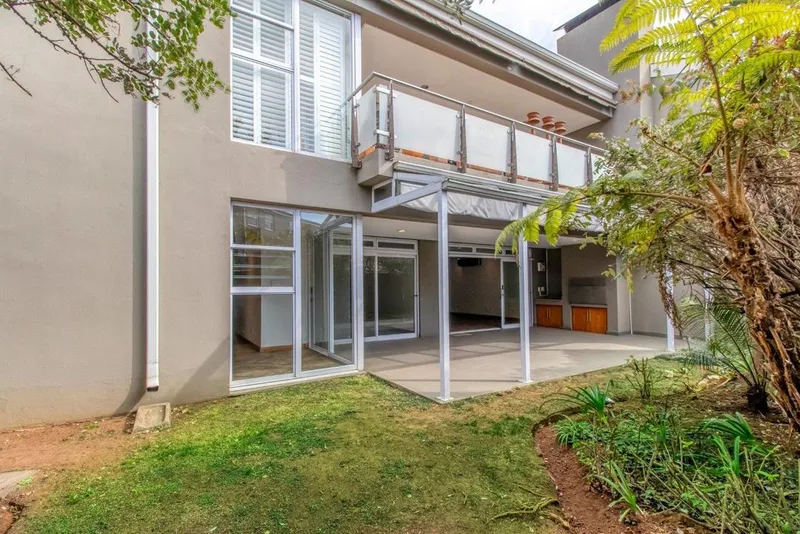 3 Bedroom Apartment / flat to rent in Dunkeld West