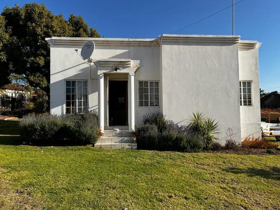 3 Bedroom House to rent in The Reeds