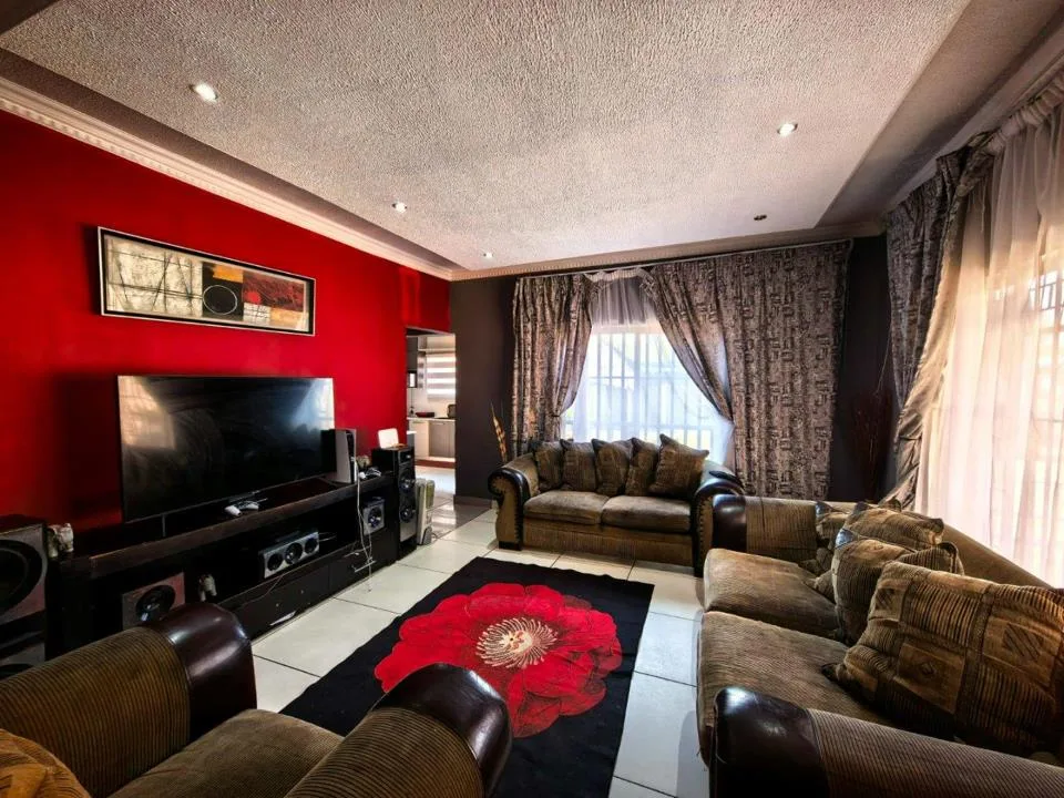 3 Bedroom House to rent in Daspoort