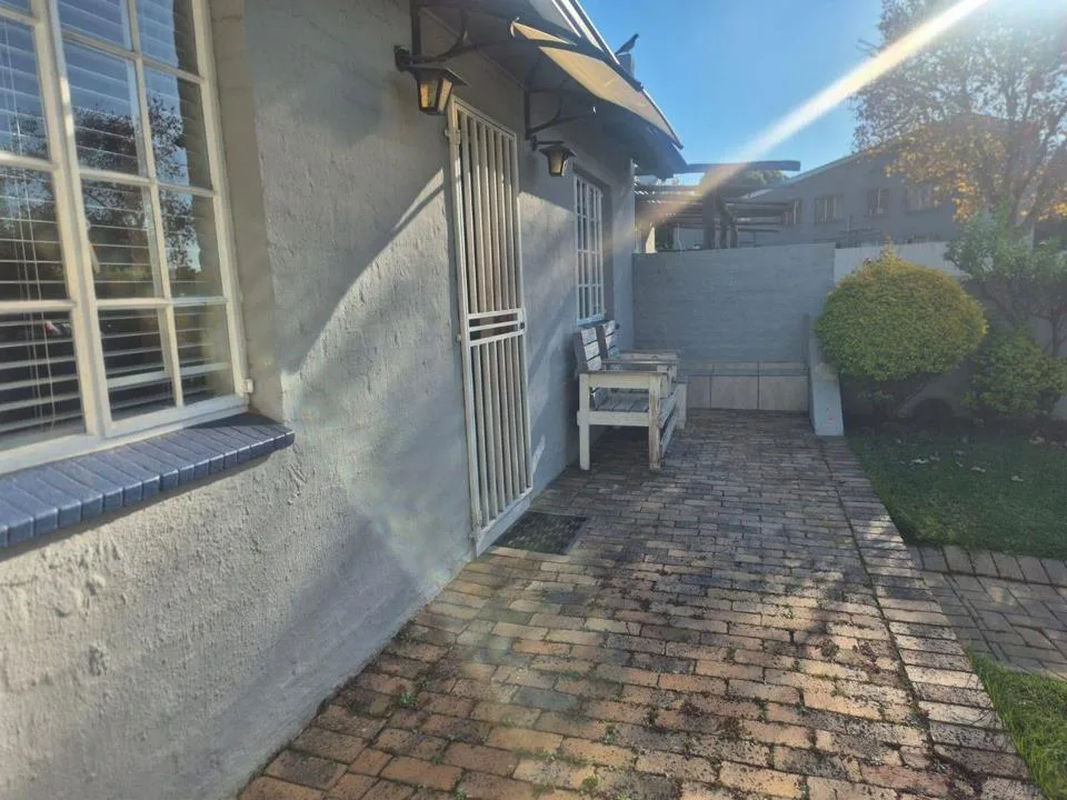 2 Bedroom Townhouse to rent in Kelvin