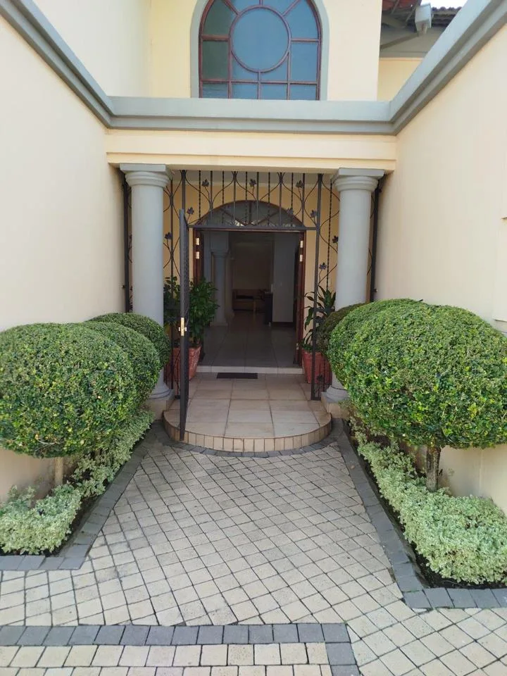 4 Bedroom Townhouse to rent in Sandown