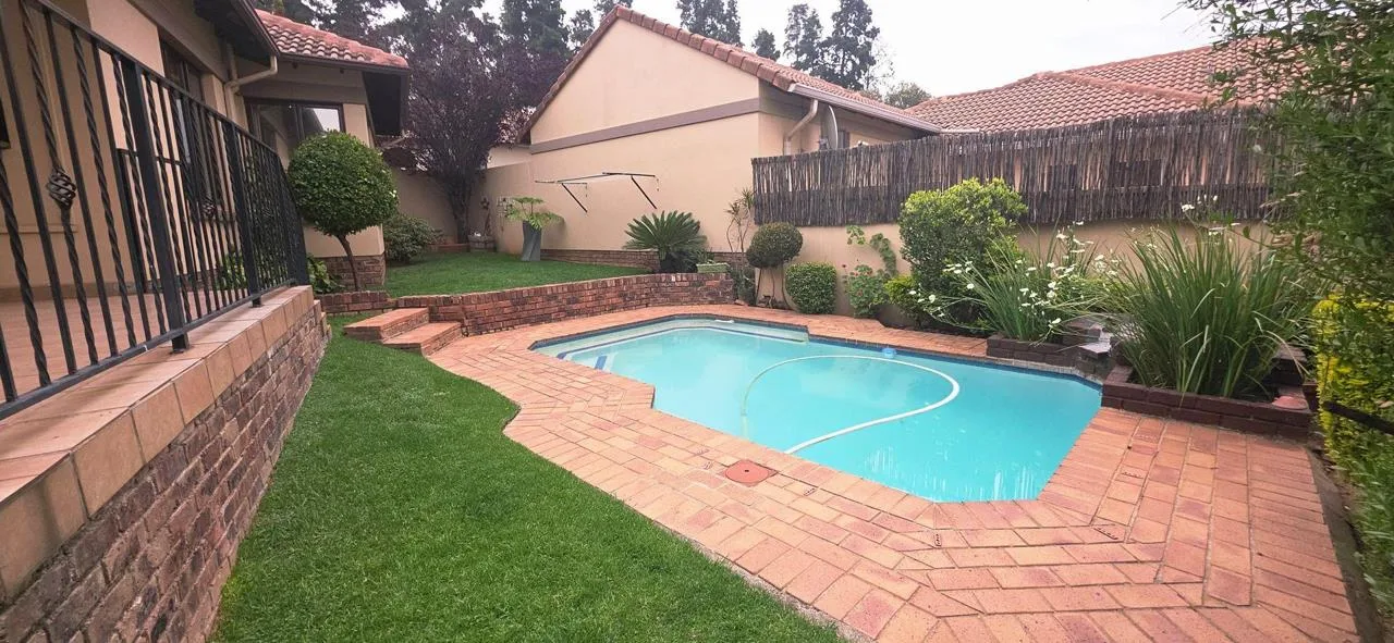 3 Bedroom House to rent in Thornhill Estate
