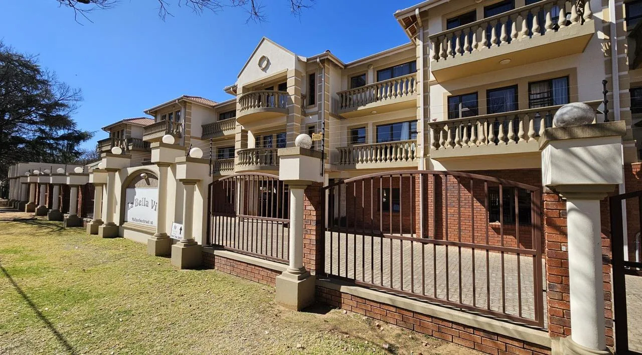 1 Bedroom Apartment / flat for sale in Potchefstroom Central