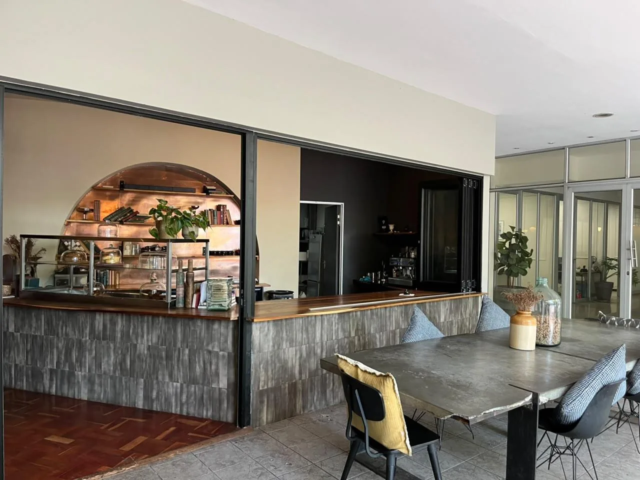 80 m² Retail Space in Claremont Upper
