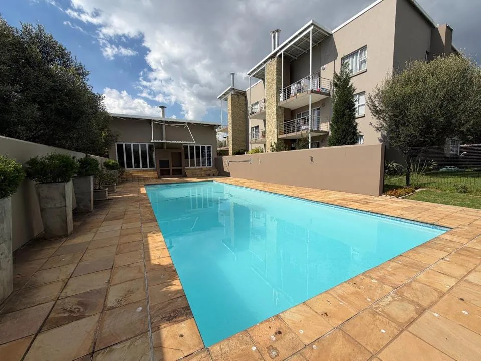 3 Bedroom Apartment / flat to rent in Edenburg