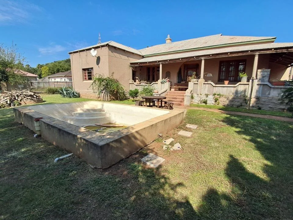 4 Bedroom House for sale in Oudorp