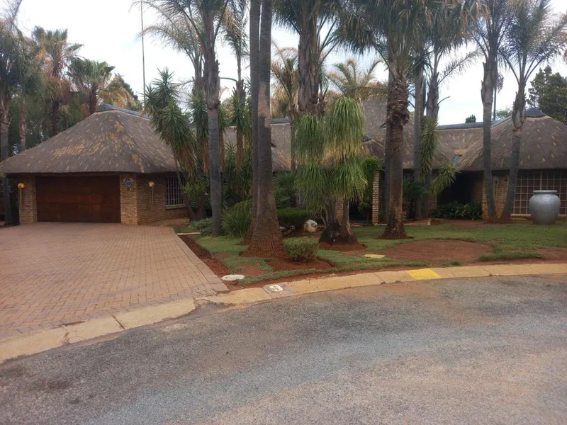 3 Bedroom House for sale in Wilkoppies