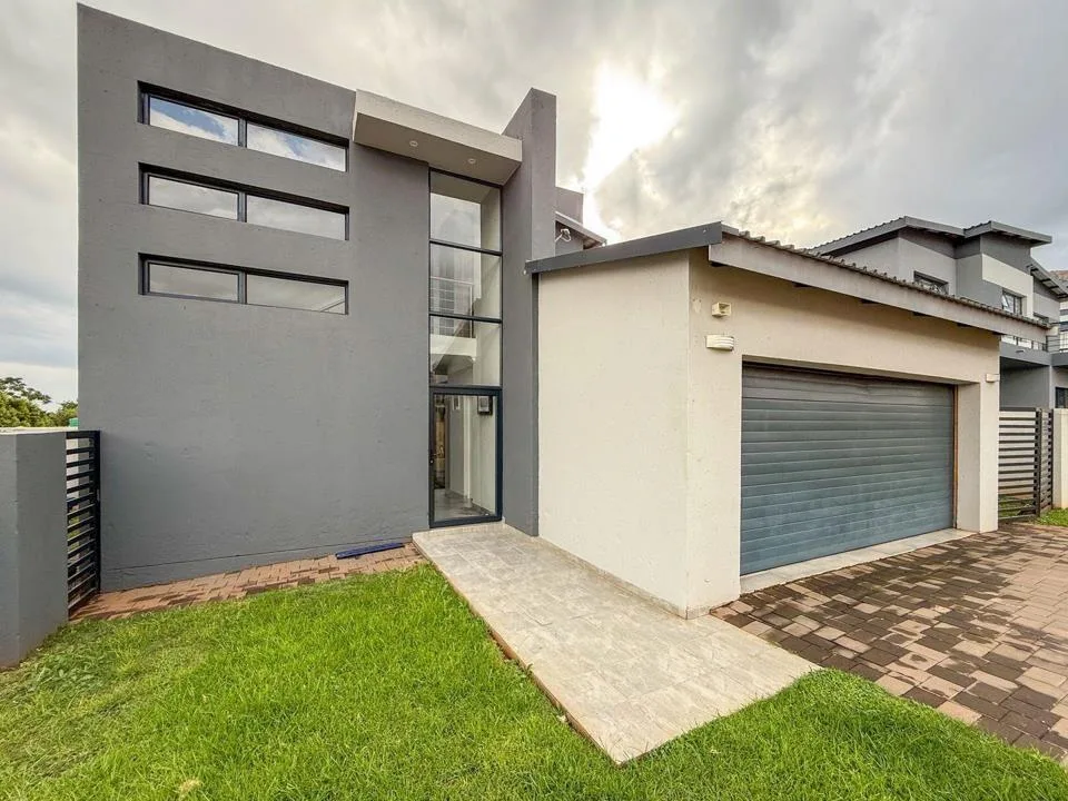 3 Bedroom House for sale in Melodie