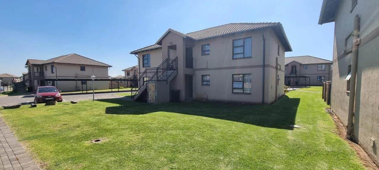 2 Bedroom Apartment / flat to rent in Parkrand