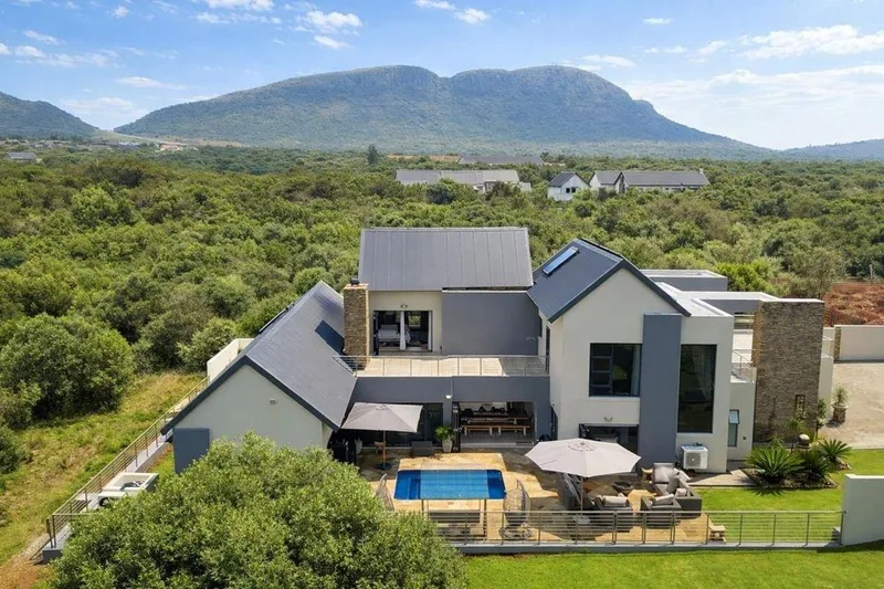 4 Bedroom House for sale in Leloko Lifestyle & Eco Estate