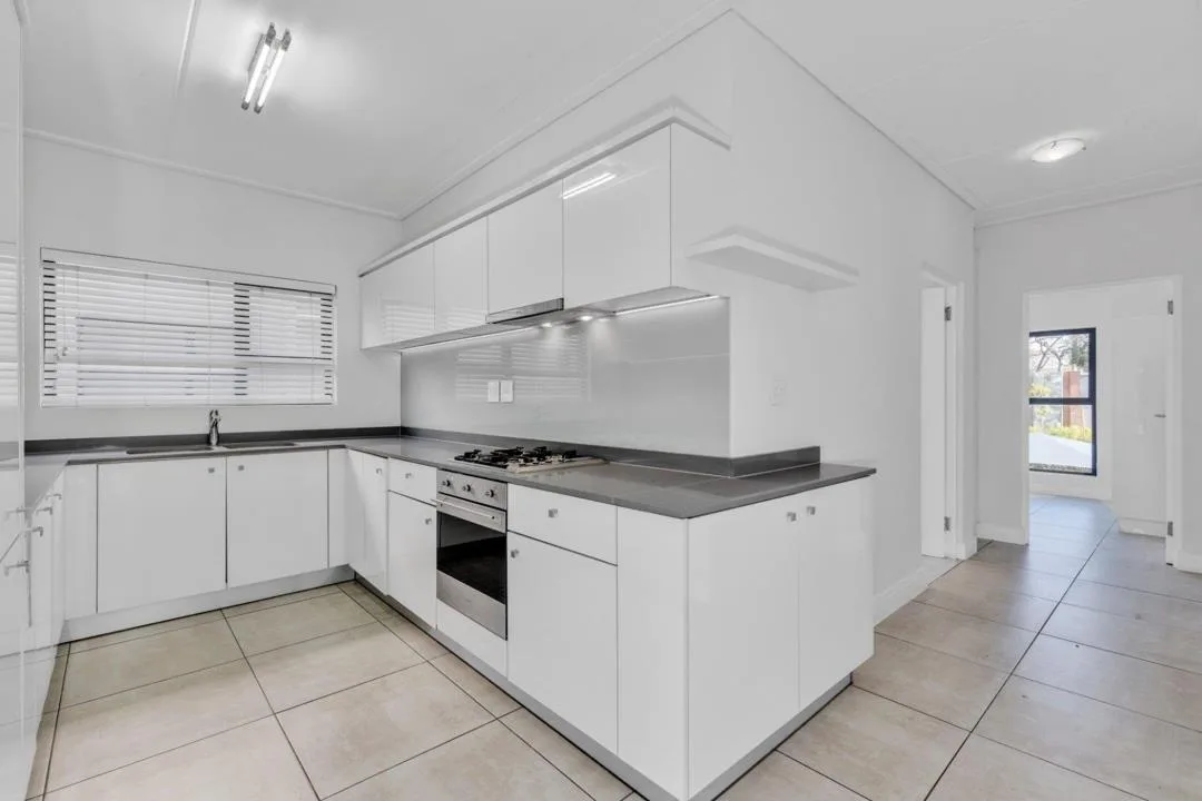 3 Bedroom Apartment / flat to rent in Waterfall