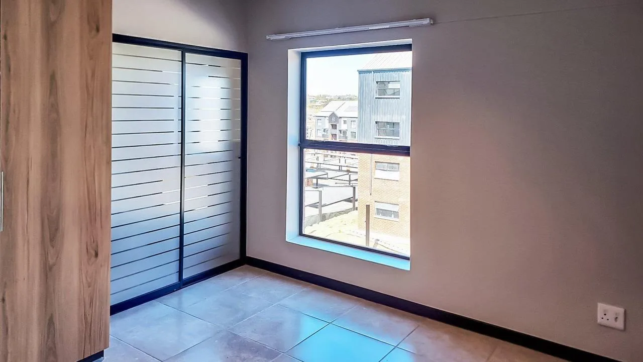 1 Bedroom Apartment / flat to rent in The Precinct