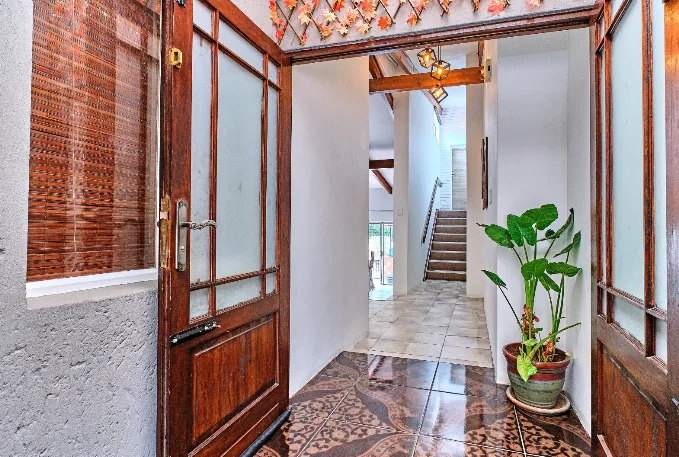 5 Bedroom House in Woodmead