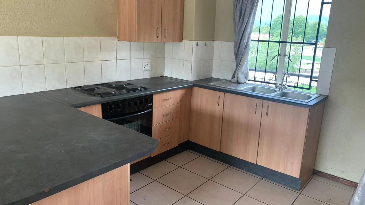 2 Bedroom Apartment / flat to rent in Ruimsig
