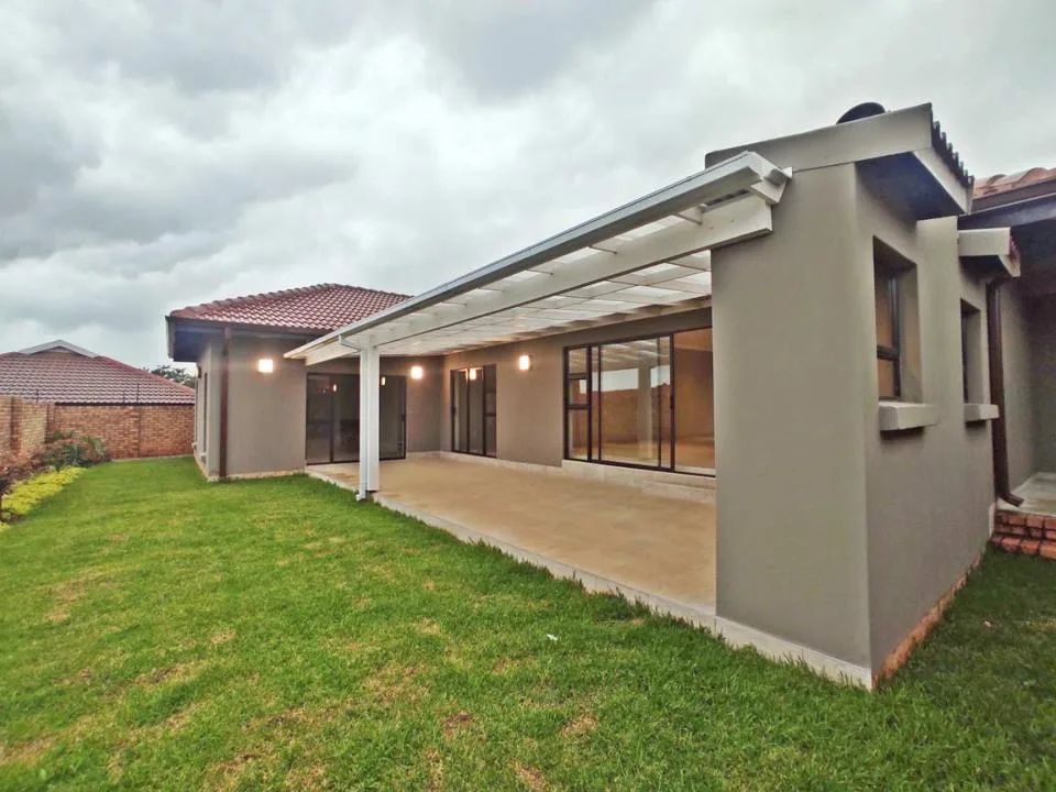 4 Bedroom House to rent in Allen's Nek