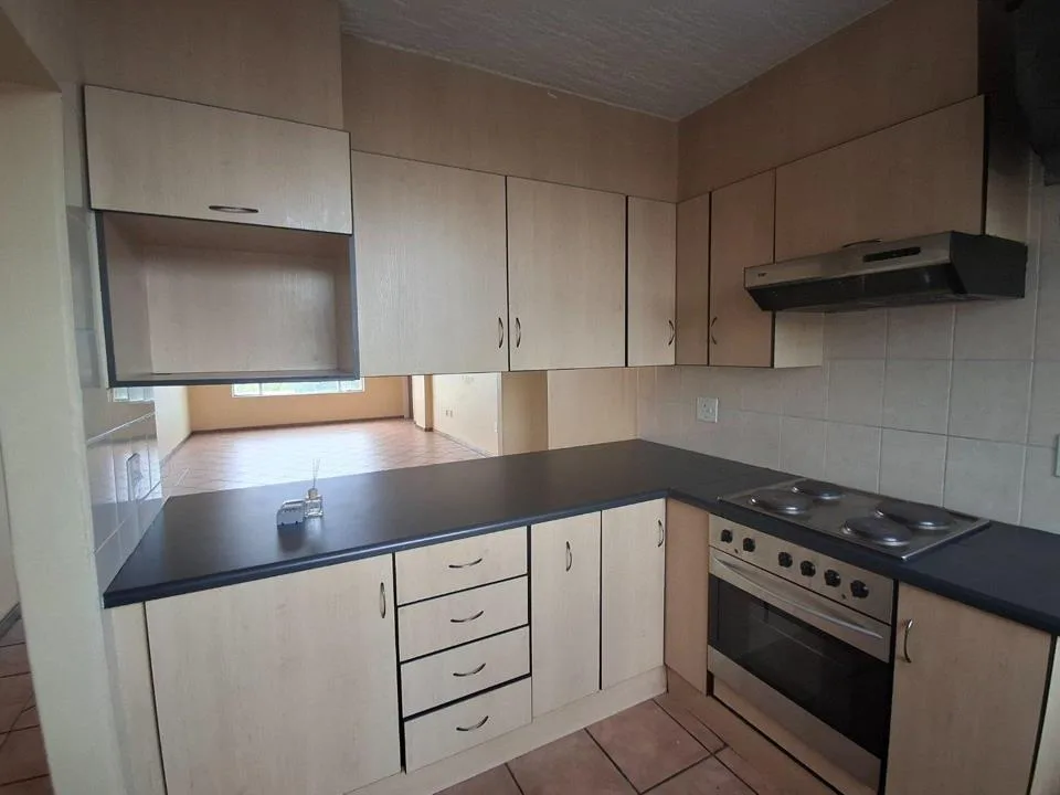 Apartment / flat to rent in Silverton