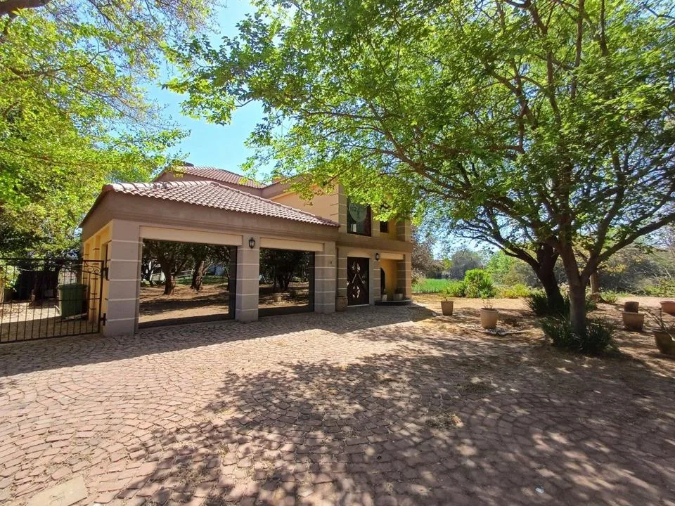 3 Bedroom House for sale in WestLake Country & Safari Estate