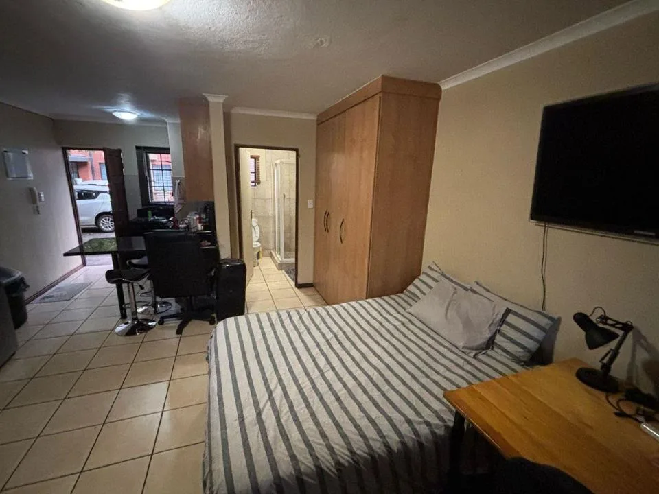 0.5 Bedroom Apartment / flat for sale in Potchefstroom North