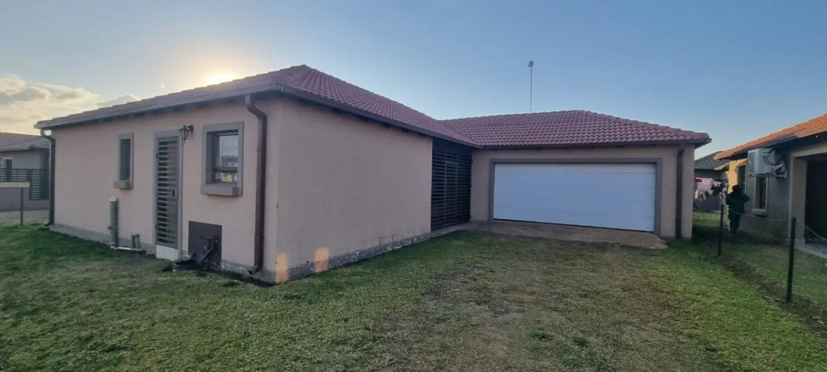 3 Bedroom House for sale in Ellaton