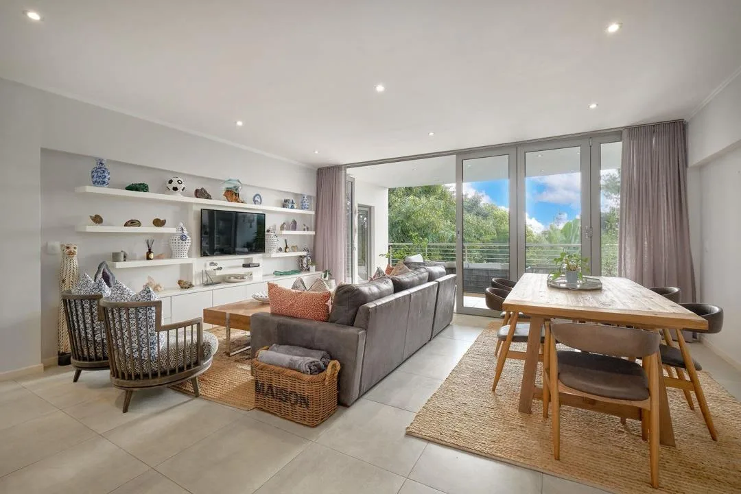3 Bedroom Apartment / flat to rent in Bryanston
