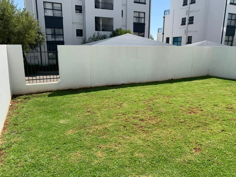 3 Bedroom Apartment / flat to rent in Greenstone Hill