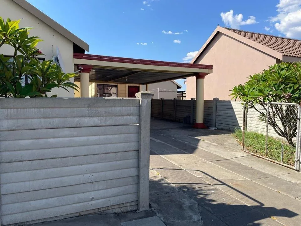 3 Bedroom House for sale in Freedom Park