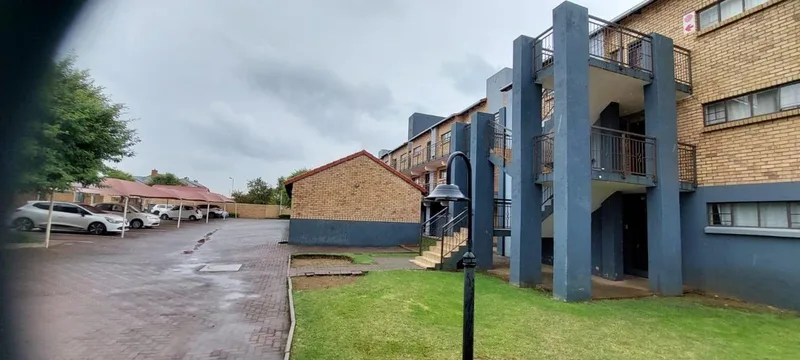 2 Bedroom Apartment / flat to rent in The Orchards