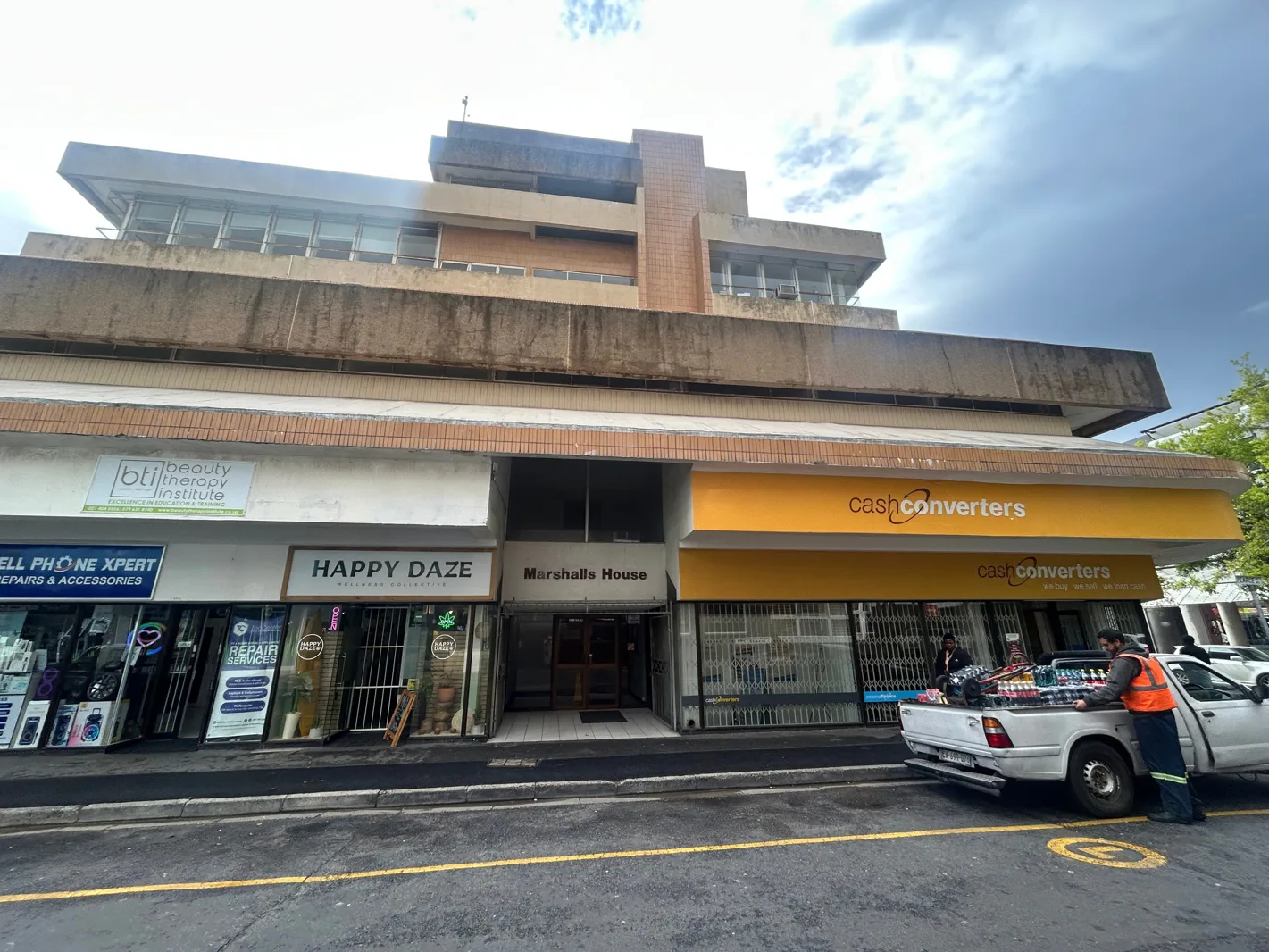 401 m² Commercial space in Claremont