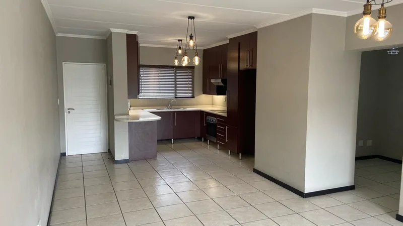 2 Bedroom Apartment in Sunninghill