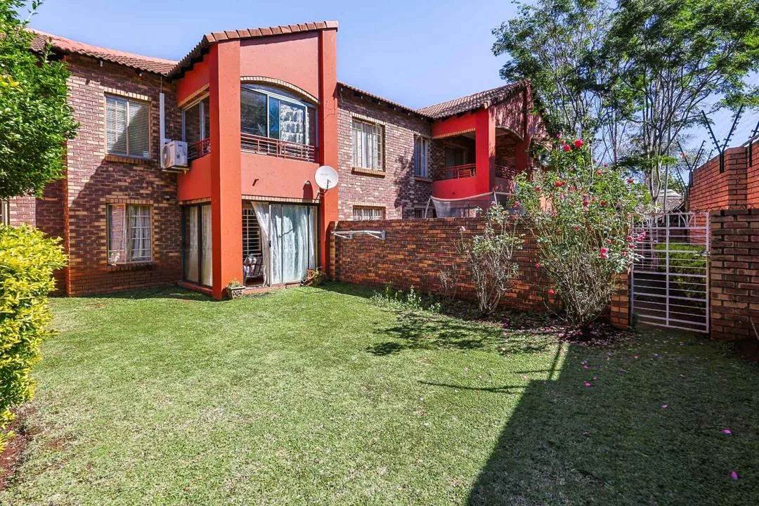 2 Bedroom Apartment / flat to rent in Equestria