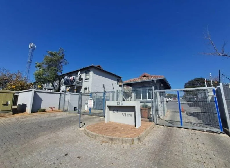 2 Bedroom Apartment / flat to rent in Moffat View