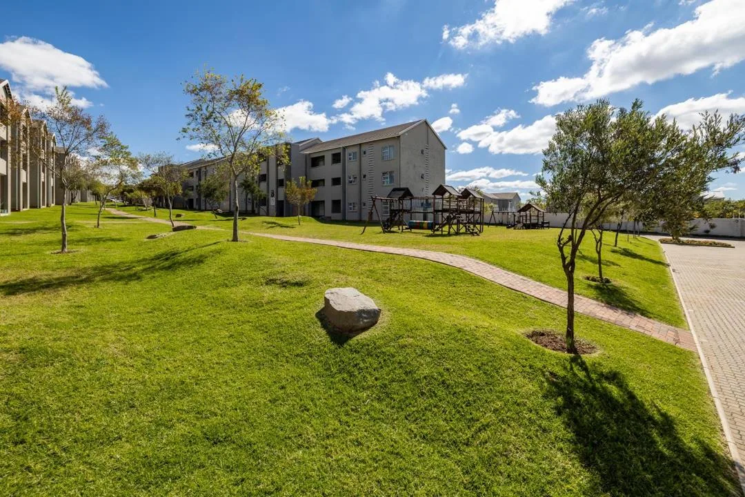 2 Bedroom Apartment / flat to rent in Blue Hills AH